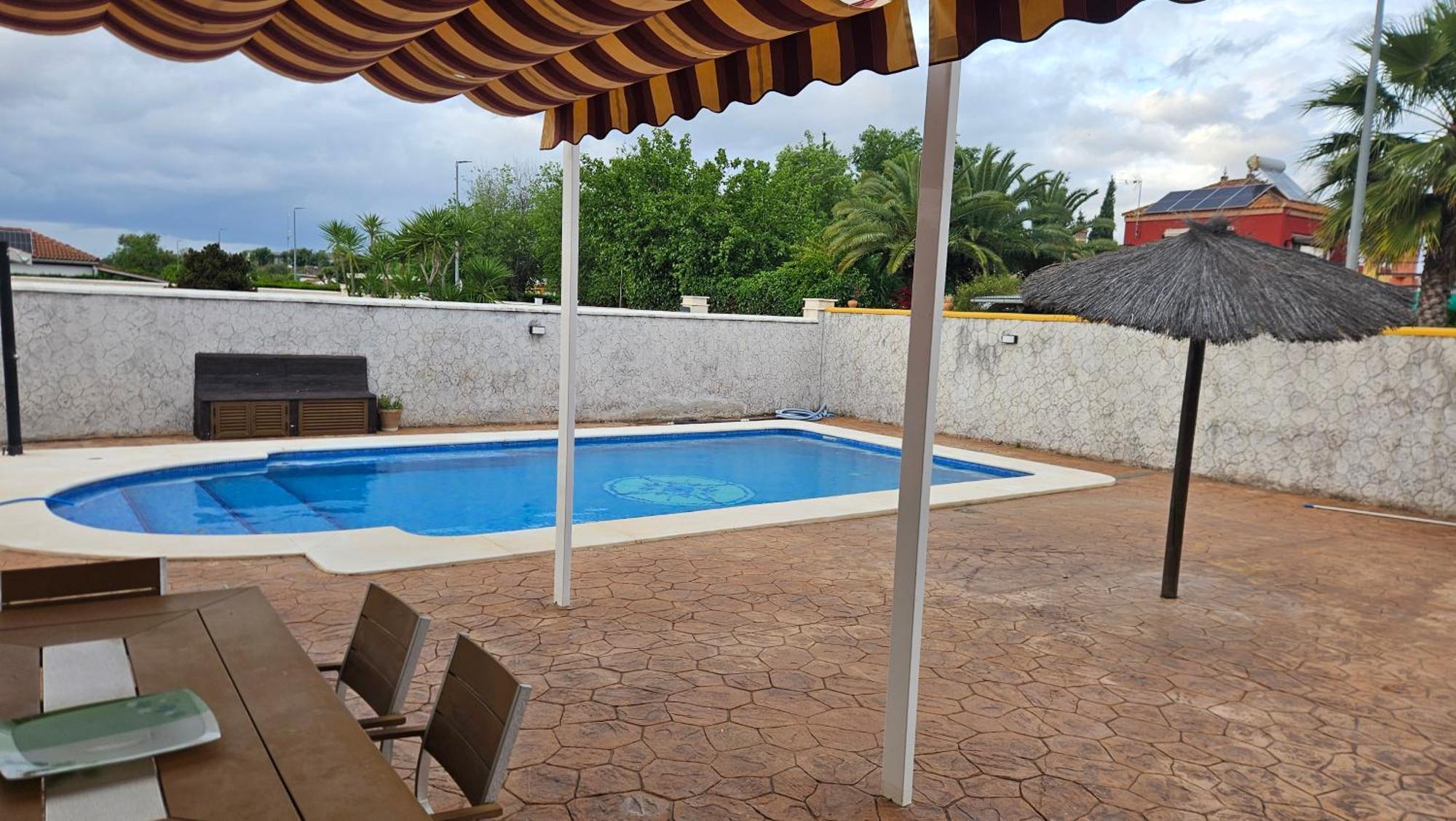 Chalet El Campillo Sevilla Exterior foto